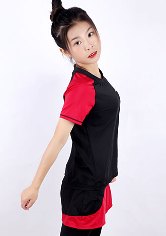 Hundreds of gorgeous pictures: Mingyan, Asian profile for romantic companionship