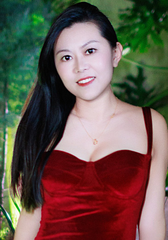 Gorgeous member profiles: China caring member yichao from Guangzhou