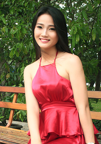 Gorgeous profiles pictures: CAM THI (Summer) from Ho Chi Minh City, Asian member seeking romantic companionship