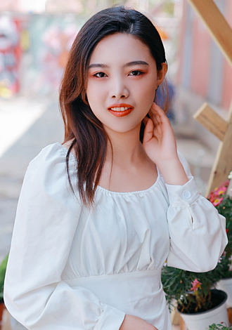 Gorgeous profiles pictures: Jie from Zhengzhou, Asian member free pic