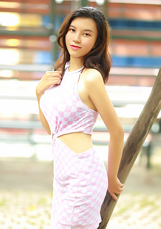 Hundreds of gorgeous pictures: pretty Asian Member Ngoc Quyen